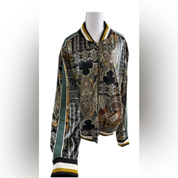 ZARA VELVET BOMBER JACKET PAISLEY  
SIZE: M / RETRO LUXE STREET STYLE FOR WOMEN - Picture 5 of 11